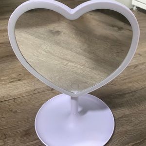 Y2K heart shaped mirror